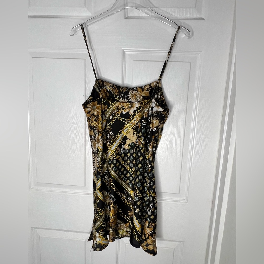 Princess Poly Chain printed  Mini Dress Sz 6